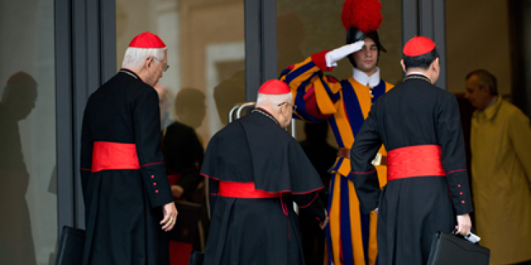 Élection du pape : la 2ème journée du conclave – LIVE AFPTV